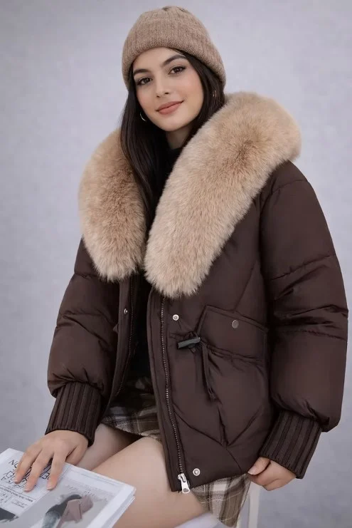 Campera Puffer de Mujer con piel en el cuello